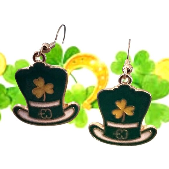 St Patricks Day Leprechaun Hat  Earrings Shamrock Green Dangle Hooks New… - Picture 6 of 10
